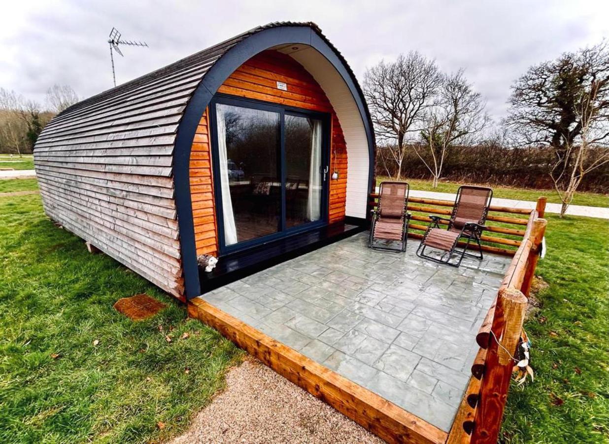 Beech Pod Cabin In Beautiful Surroundings Wrexham Eksteriør billede